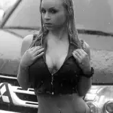 gallery/JennyPoussin_JeepJeansGirl_14.jpg