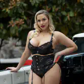 gallery/lingerie-lioness-mia-malkova-01.jpg